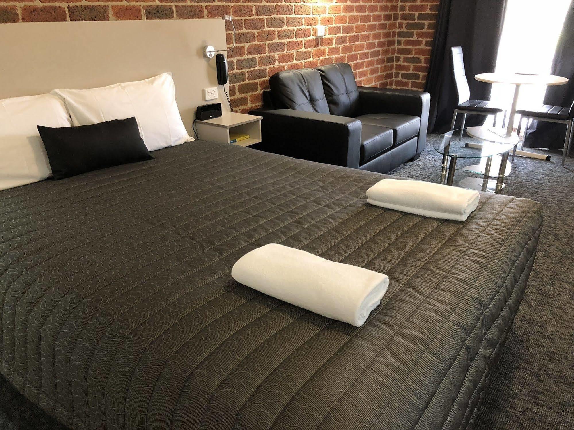 Leeton Heritage Motor Inn Eksteriør bilde