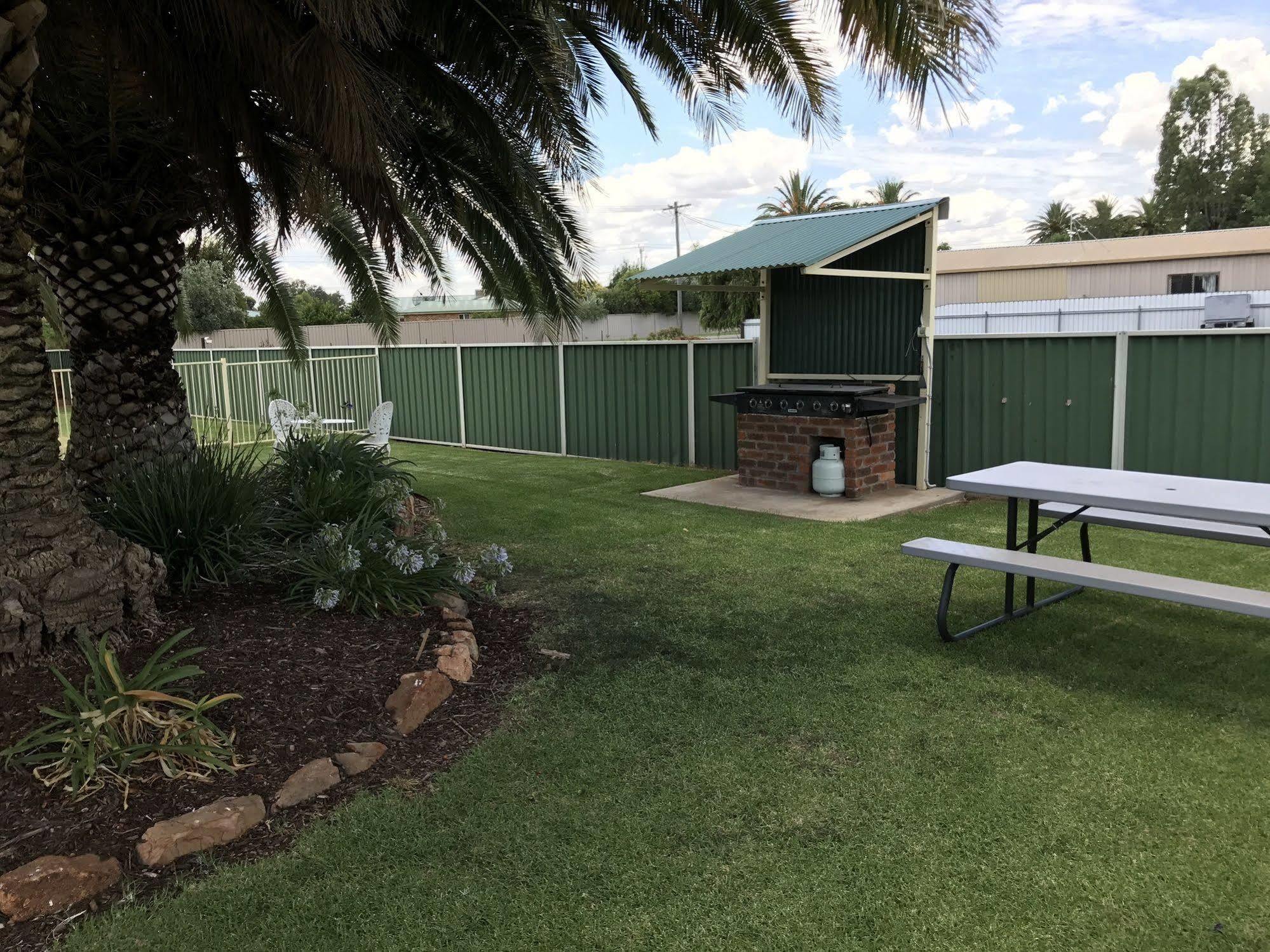 Leeton Heritage Motor Inn Eksteriør bilde